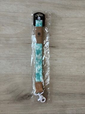 Thread Wallet Lanyard blue tie dye